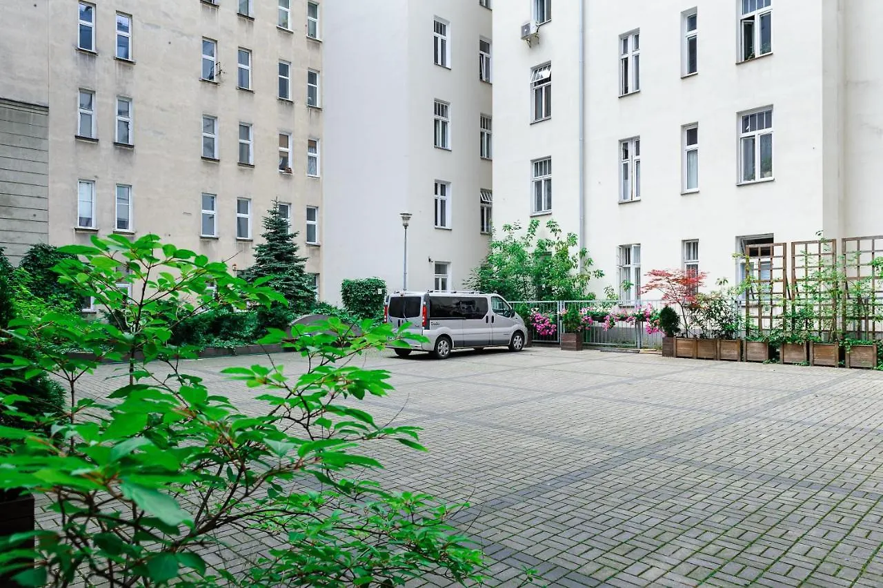 Lumina Lux Apart With A Balcony Near Palace Of Culture And Science Warszawa 0*,  Polska
