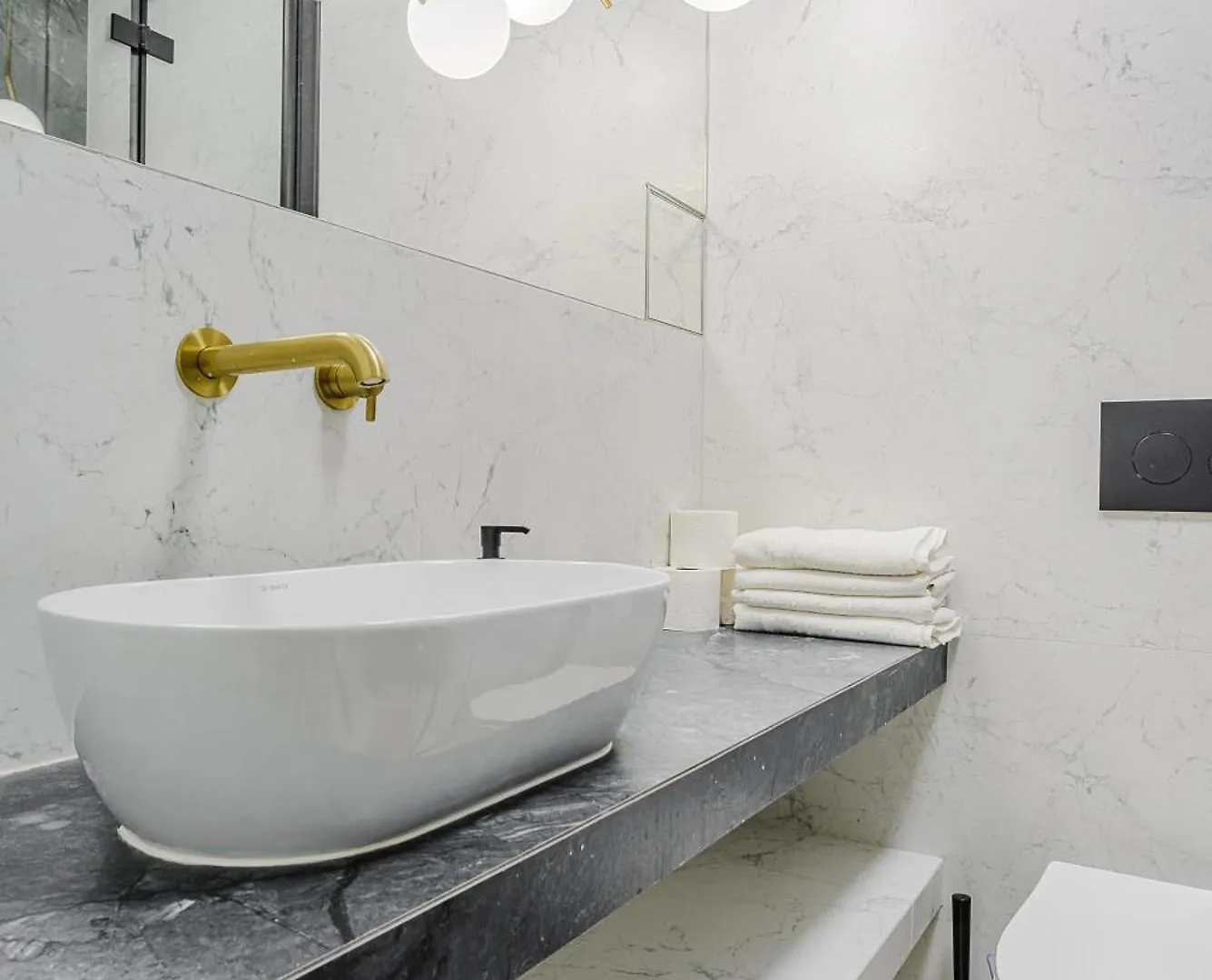 Apartament Lumina Lux Apart With A Balcony Near Palace Of Culture And Science Warszawa
