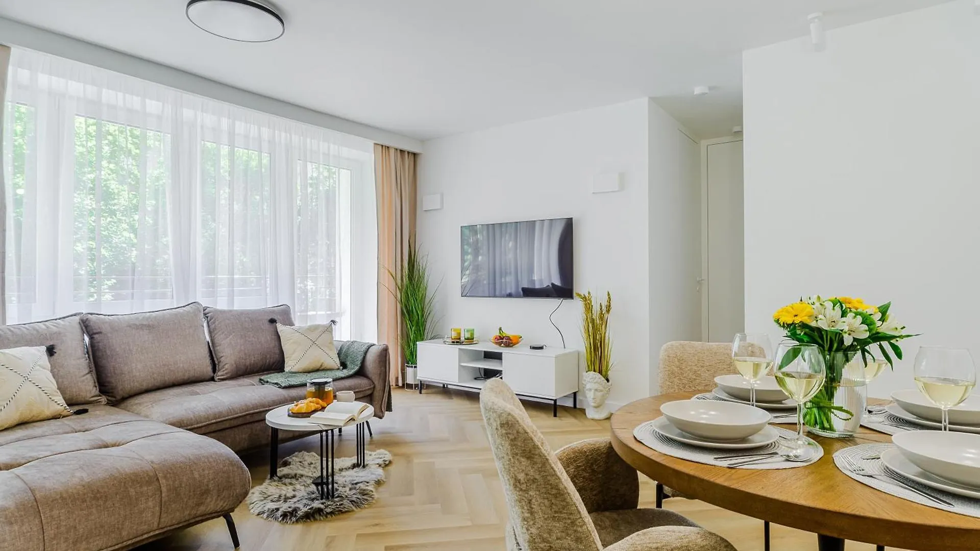 Lumina Lux Apart With A Balcony Near Palace Of Culture And Science Warszawa